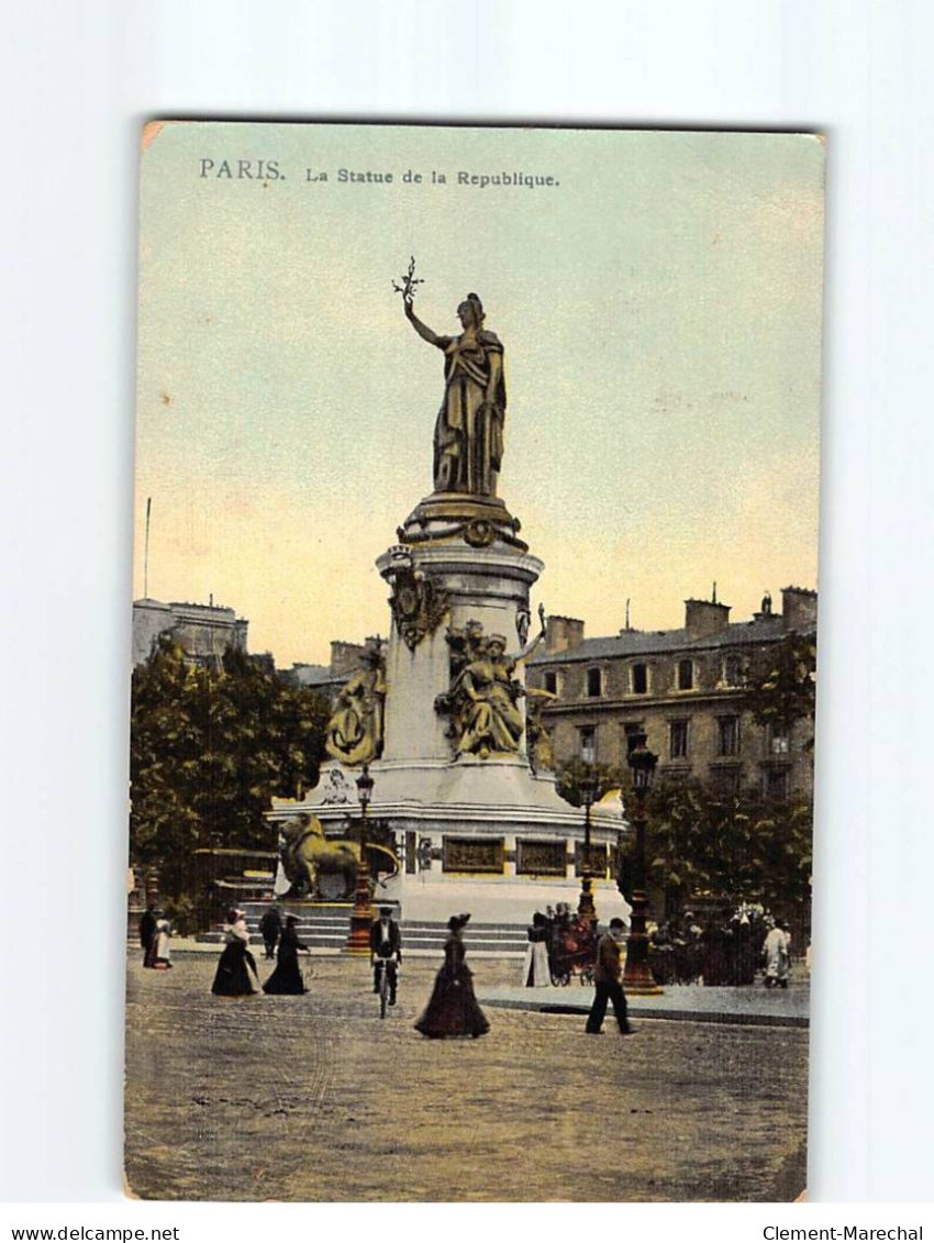 PARIS : La Statue De La République - état - Statuen