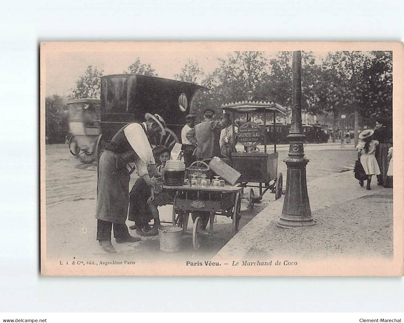 PARIS : Le Marchand De Coco - Très Bon état - Autres & Non Classés