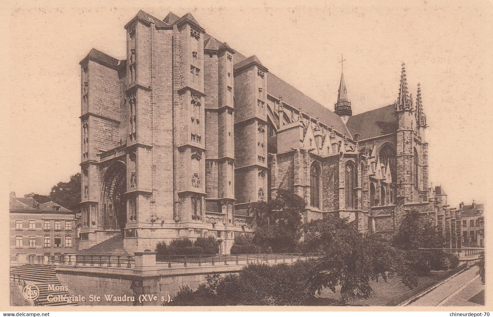 MONS    LA COLLEGIALE   SAINTE WAUDRU - Mons