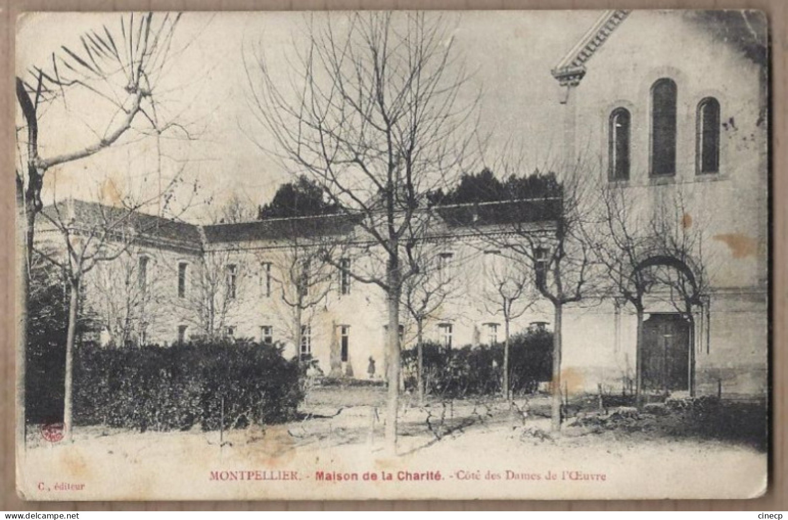 CPA 34 - MONTPELLIER - Maison De La Charité - Côté Des Dames De L'Oeuvre - TB PLAN Bâtiments Cour Intérieure - Montpellier