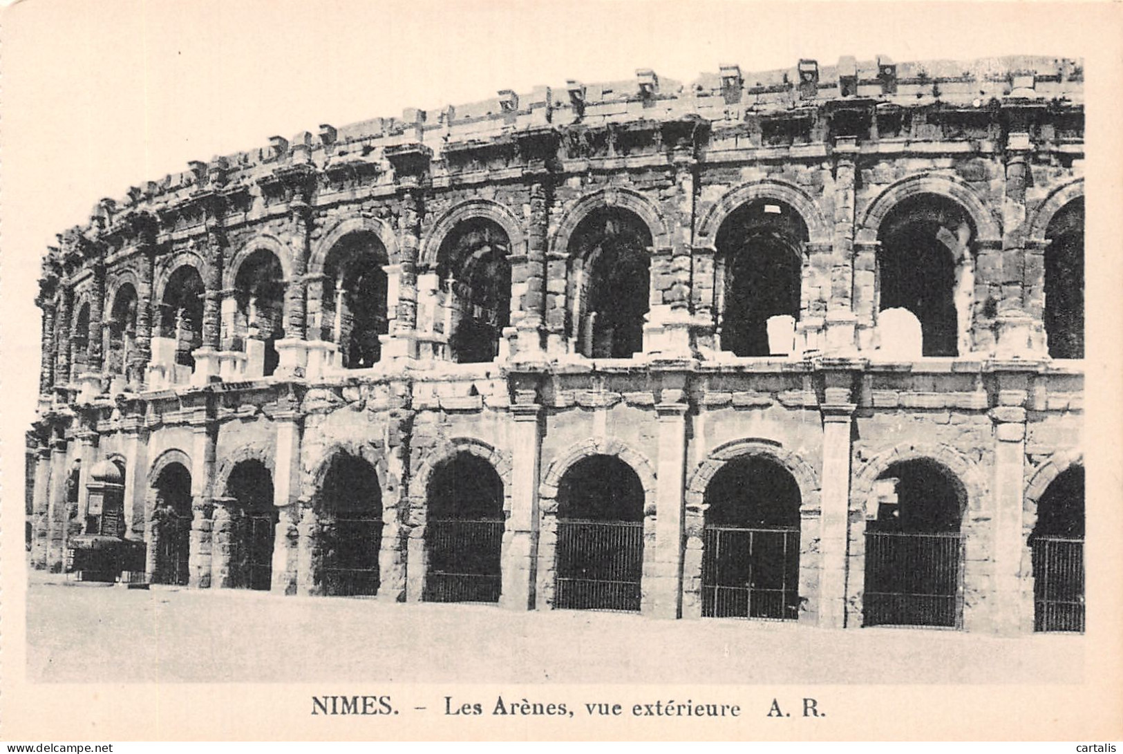 30-NIMES-N°4192-B/0157 - Nîmes