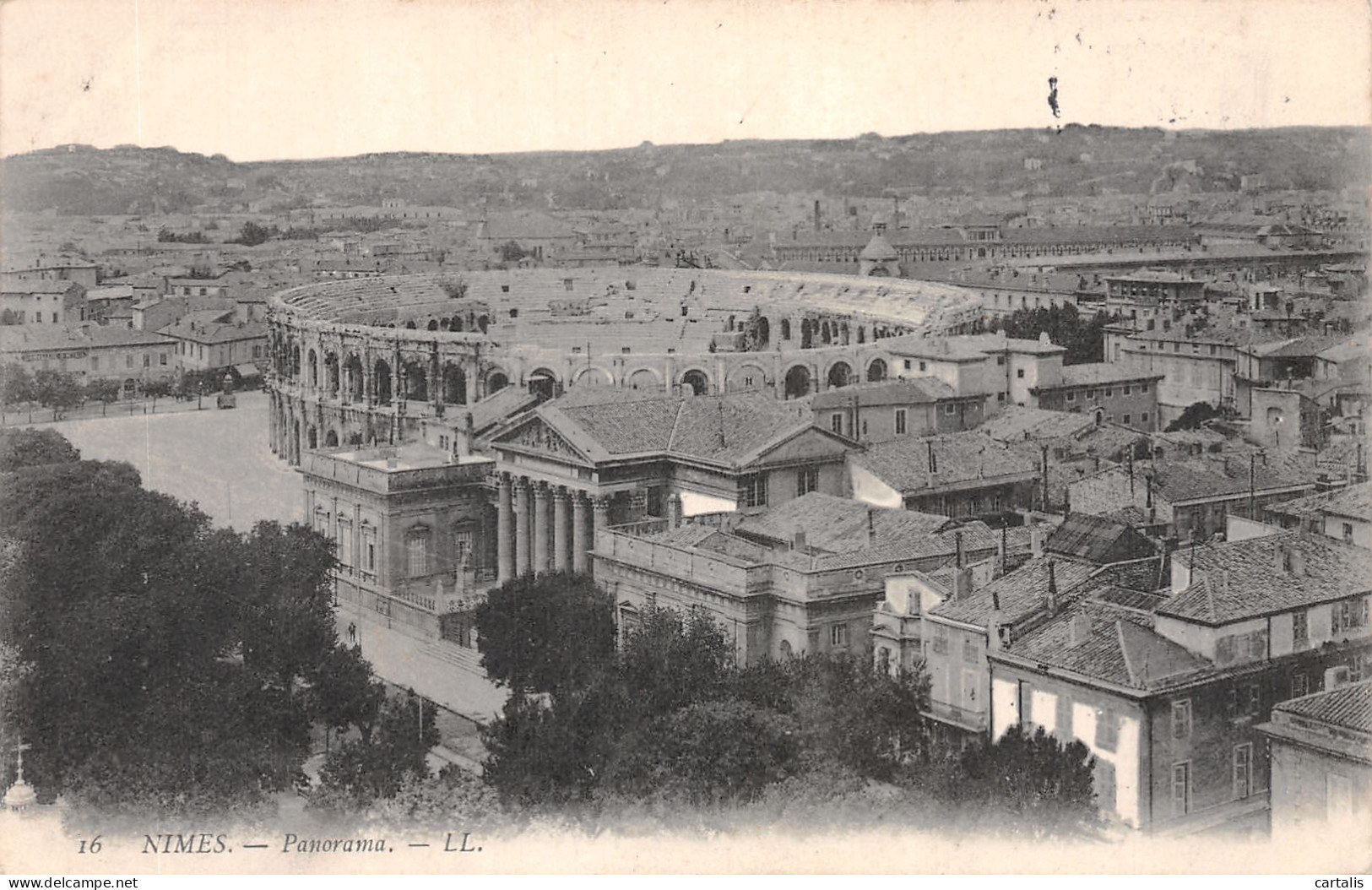 30-NIMES-N°4192-B/0107 - Nîmes