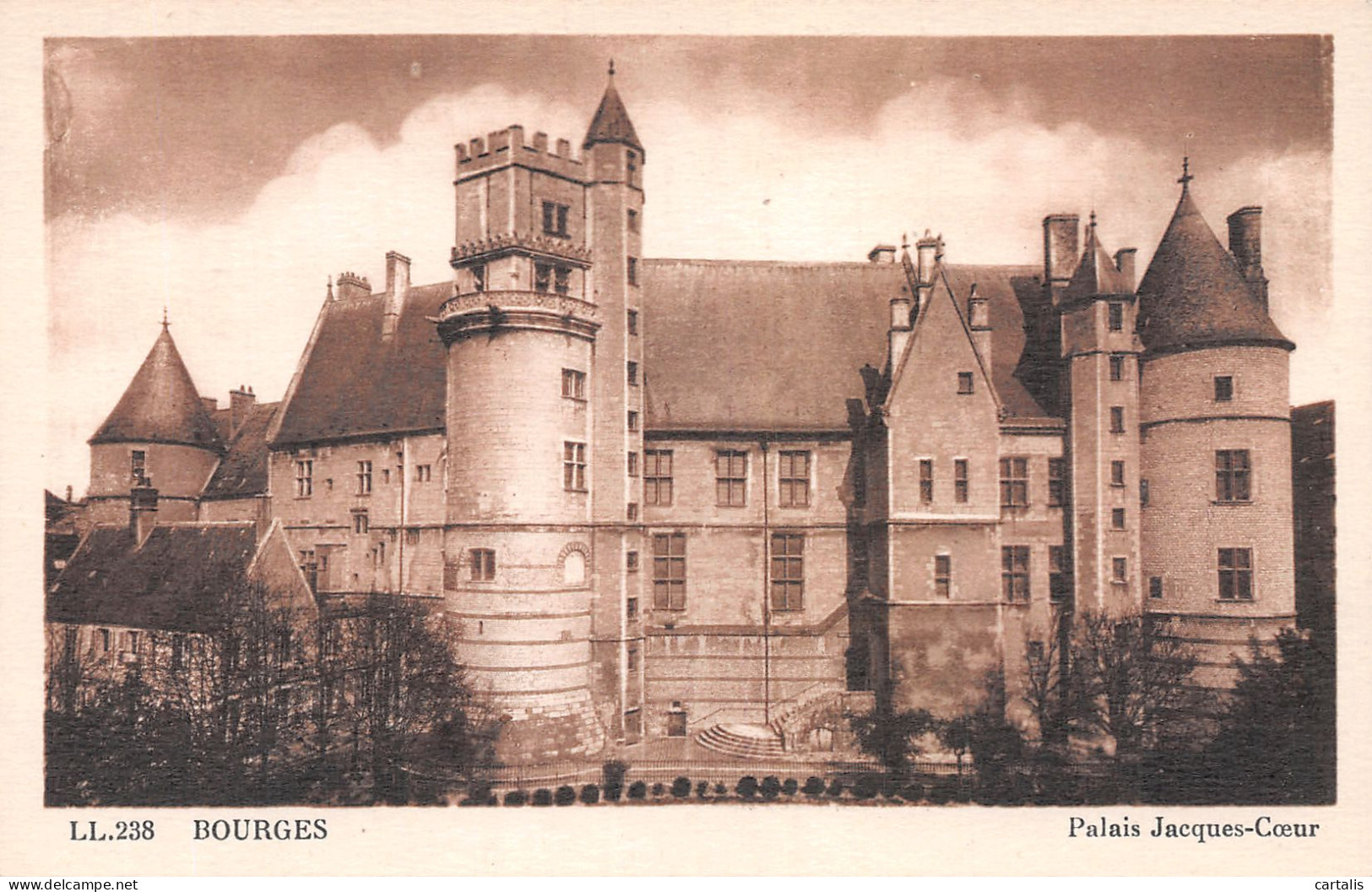 18-BOURGES-N°4192-F/0369 - Bourges