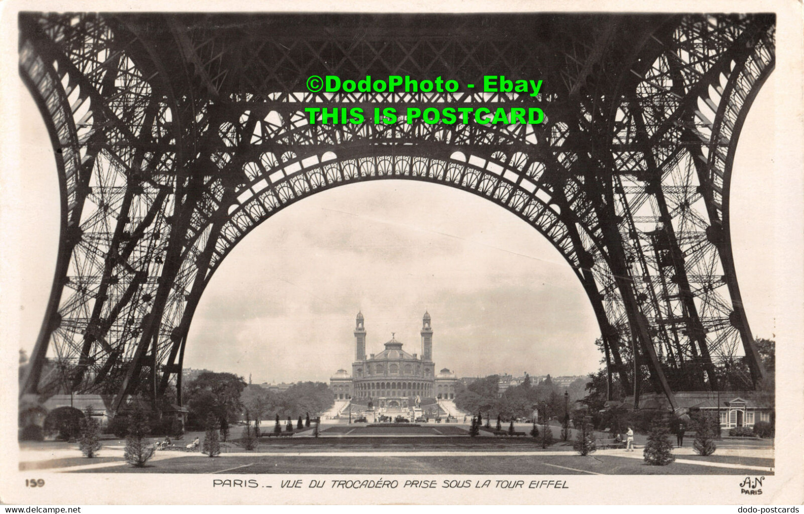 R416878 159. Paris. Vue Du Trocadero Prise Sous La Tour Eiffel. A. Noyer - Monde