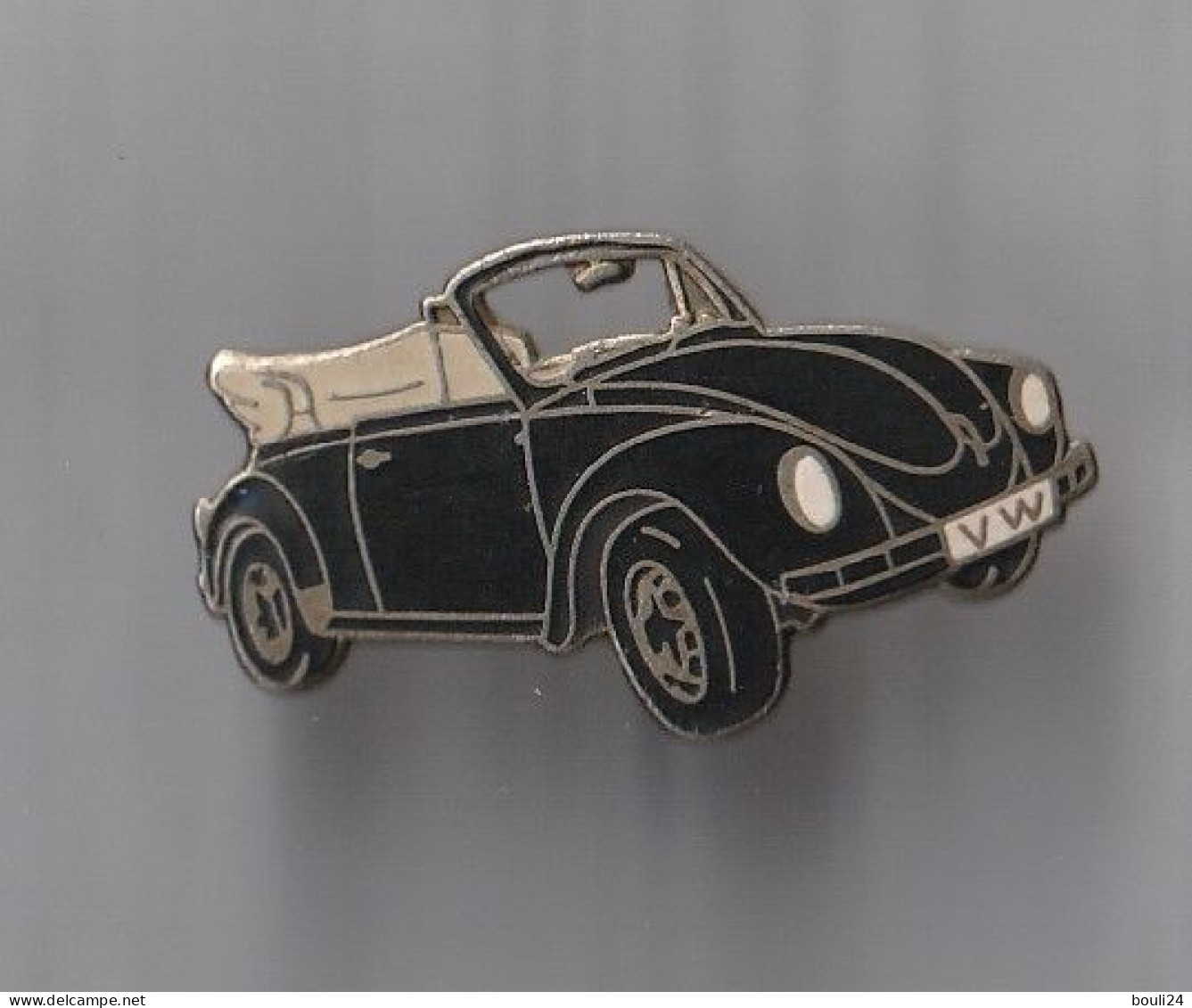 PIN'S THEME VOITURE VOLKSWAGEN  COCCINELLE NOIRE  DECAPOTABLE - Volkswagen