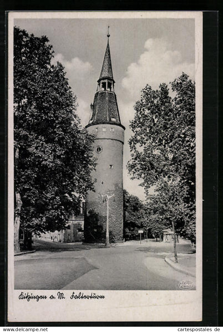 AK Kitzingen A. M., Strassenpartie Mit Falterturm  - Kitzingen