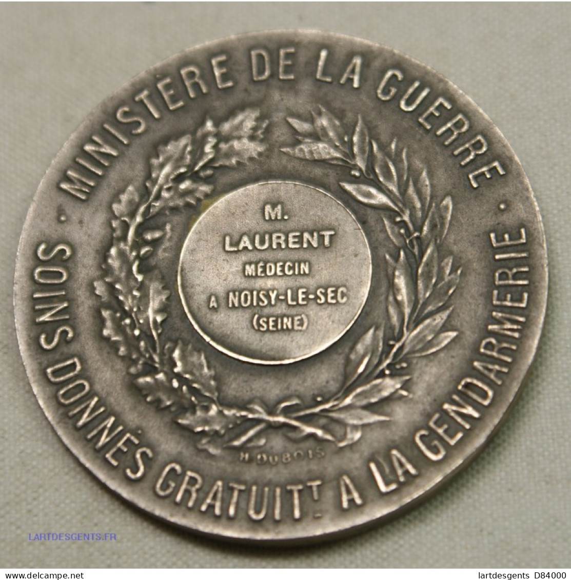 Médaille Ministère Guerre Soins Gratuit à La Gendarmerie, Attribuée - Professionals / Firms