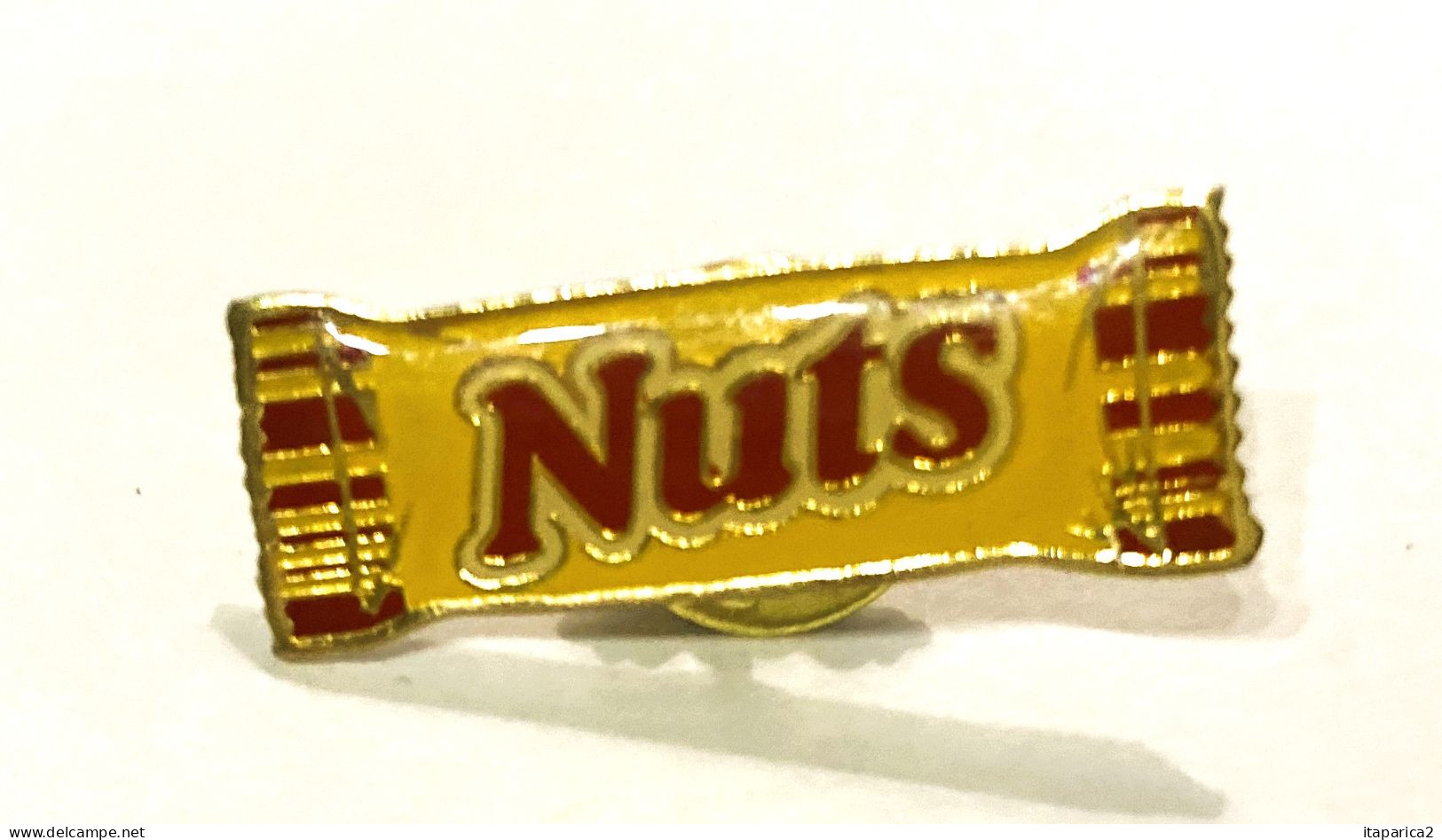 PINS ALIMENTATION NUTS  / 33NAT - Lebensmittel