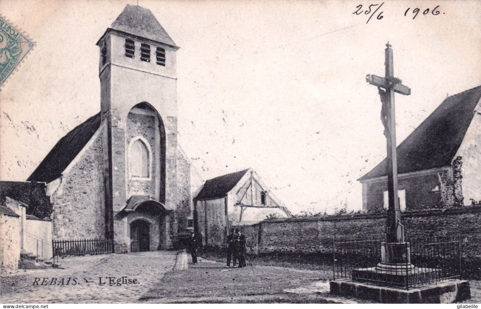 77 - Seine Et Marne -  REBAIS - L église Et Le Calvaire - Rebais