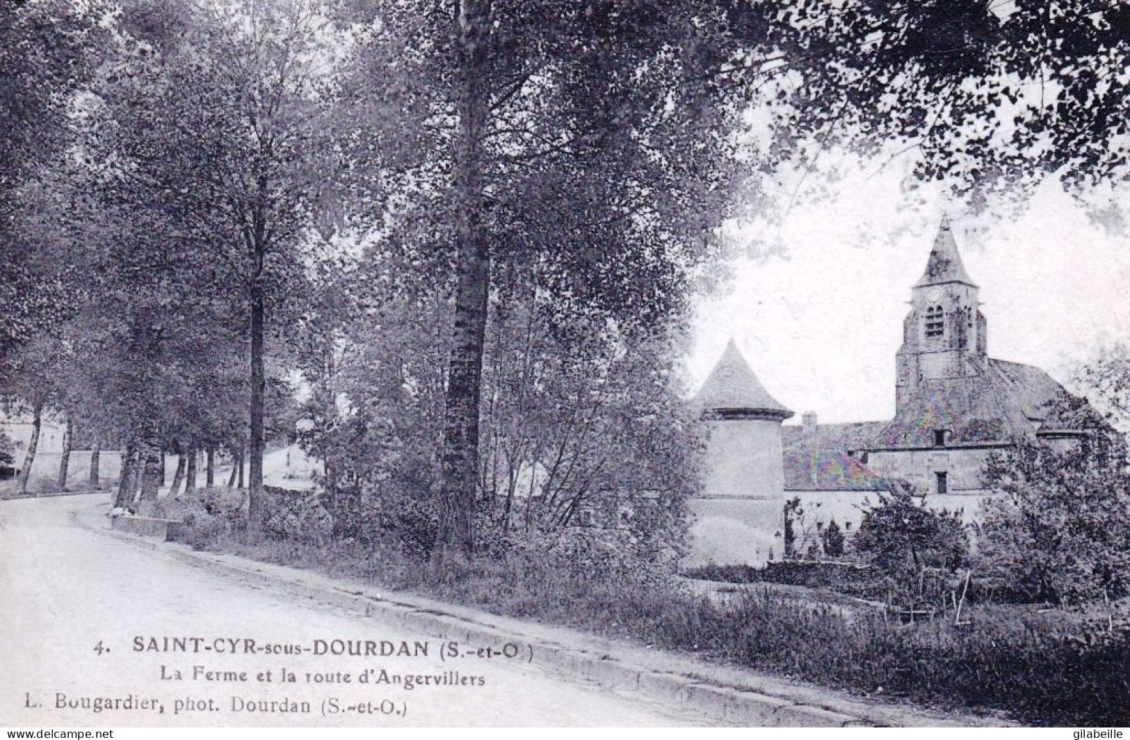 91 - Essonne -  SAINT CYR Sous DOURDAN - La Ferme Et La Route D Angervillers - Sonstige & Ohne Zuordnung