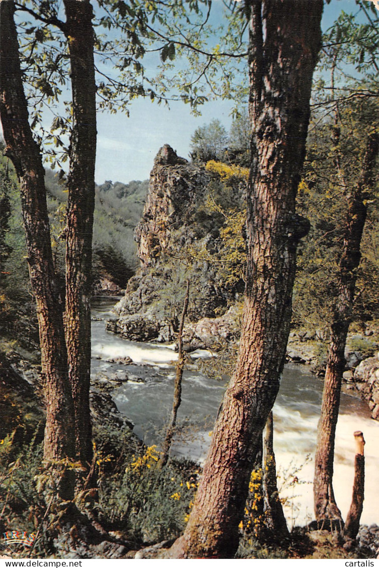 24-GORGES DE L AUVEZERE-N°4195-B/0261 - Autres & Non Classés