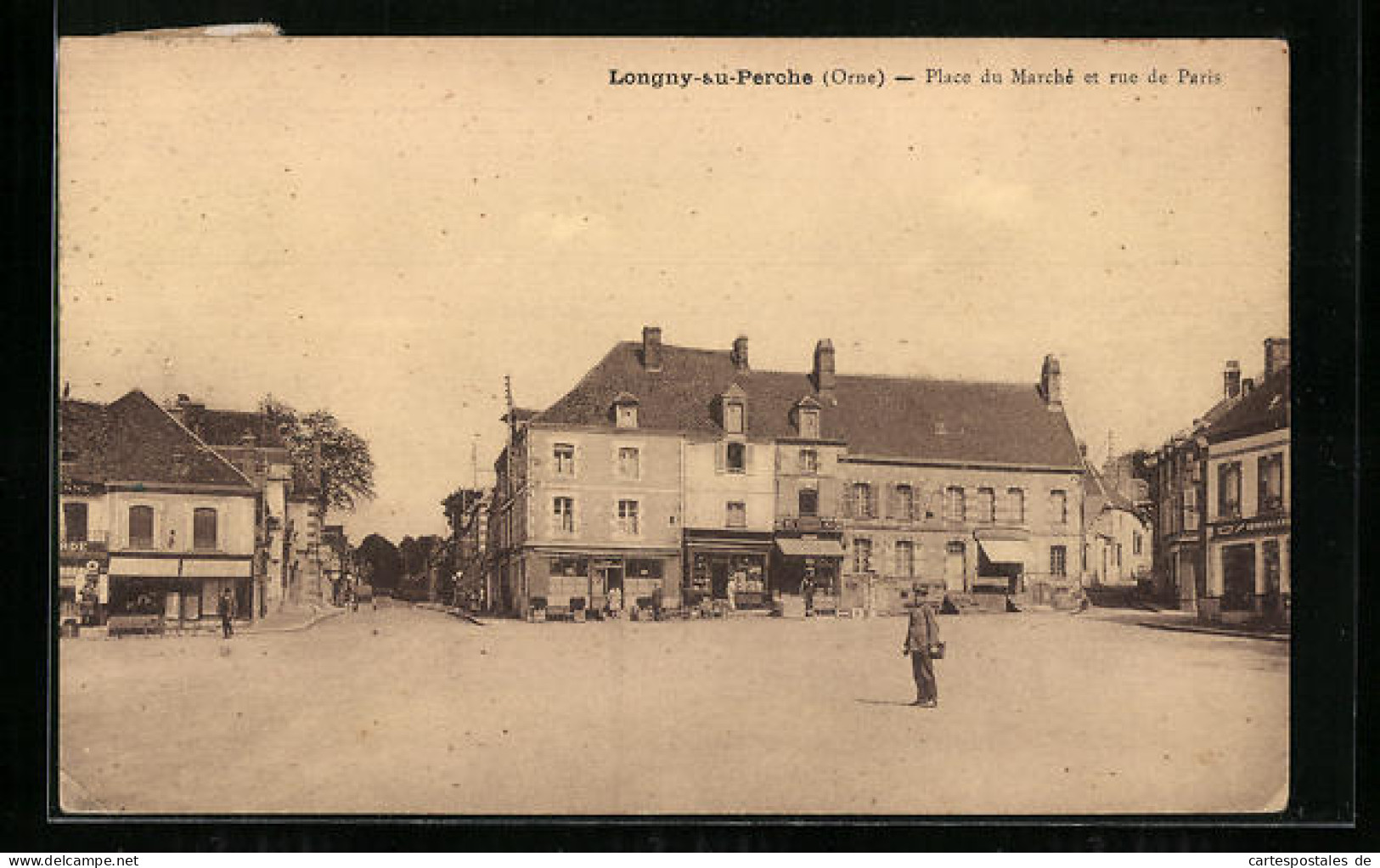 CPA Longny-au-Perche, Place Du Marche Et Rue De Paris  - Longny Au Perche