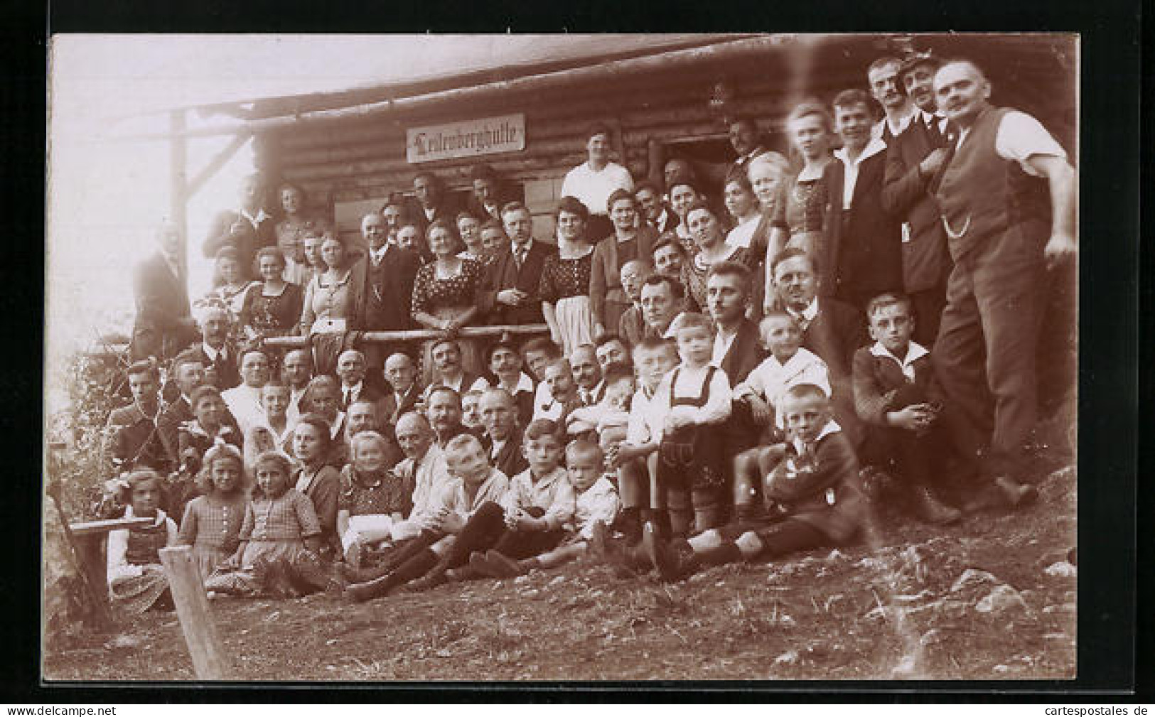 Foto-AK Pommelsbrunn, Vor Der Leitenberghütte, 1918  - Other & Unclassified