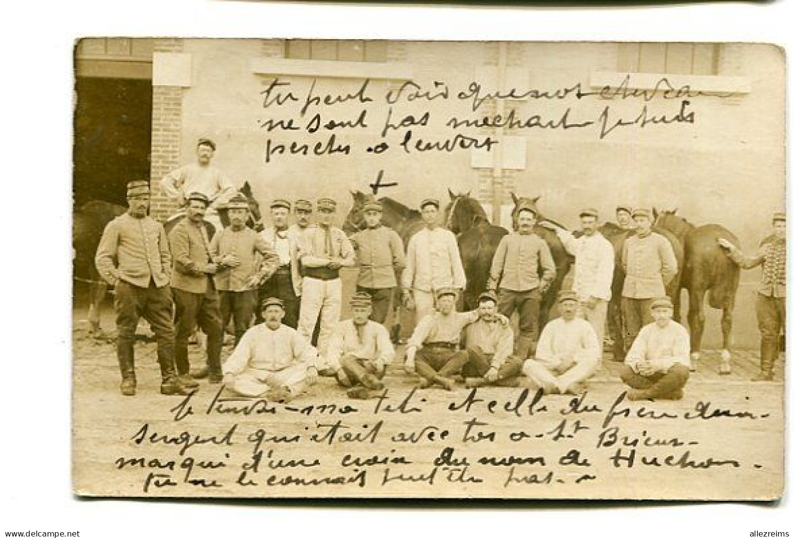 Carte Photo Militaria Groupe De Militaires Avec Chevaux VOIR  DESCRIPTIF   §§§ - Barracks