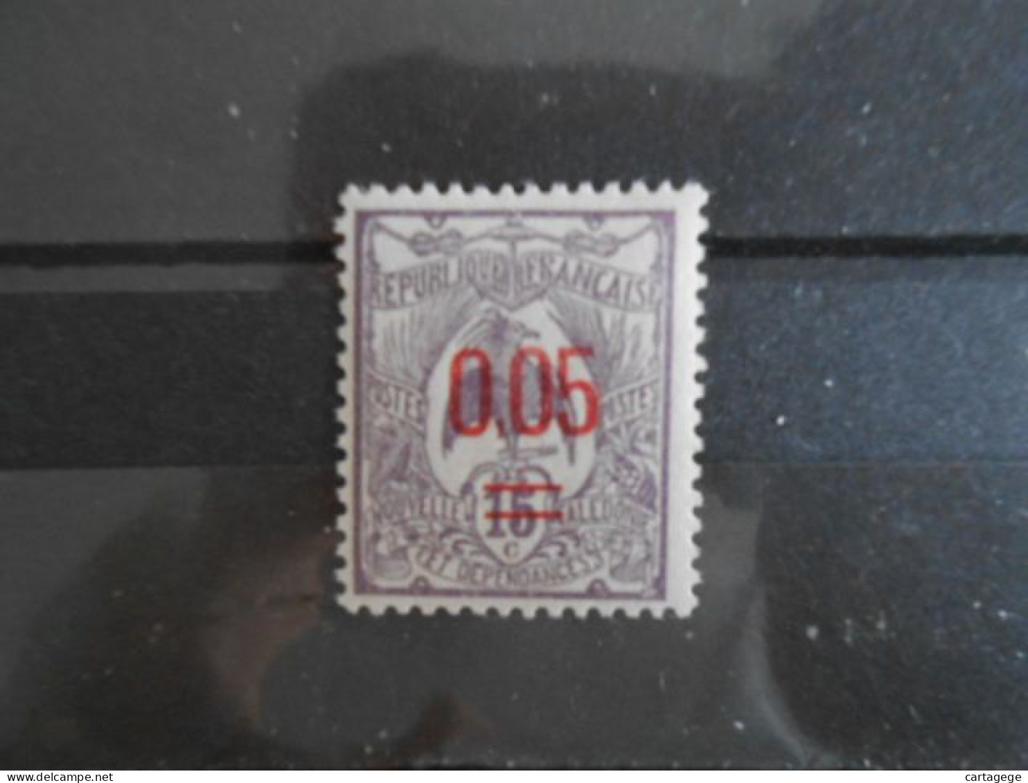 NOUVELLE-CALEDONIE YT 126 CAGOU 0,05 S.15c. Violet* - Neufs