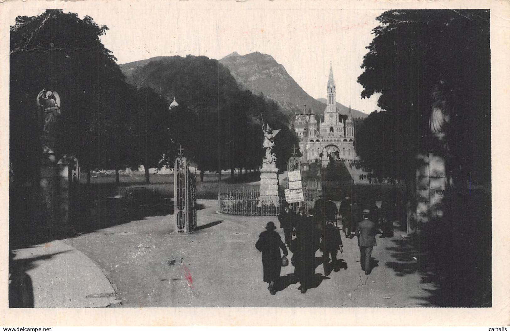 65-LOURDES-N°4202-E/0069 - Lourdes