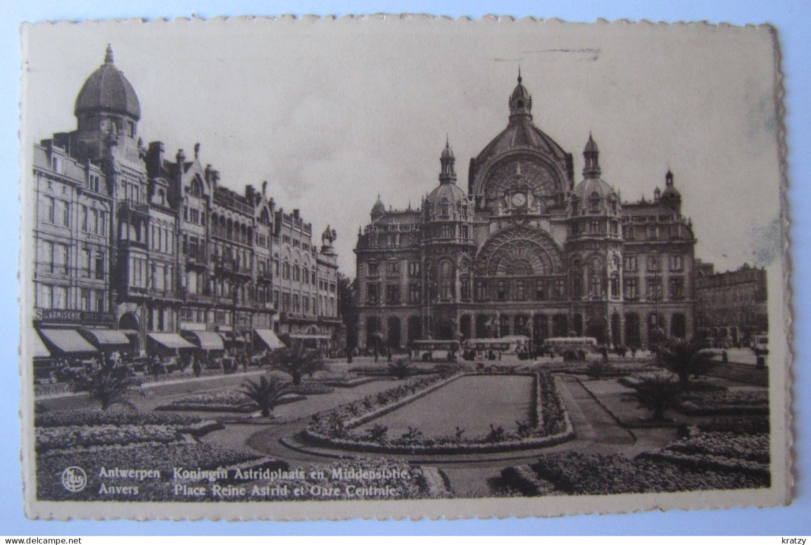 BELGIQUE - ANVERS - ANTWERPEN - Place Reine Astrid Et Gare Centrale - Antwerpen