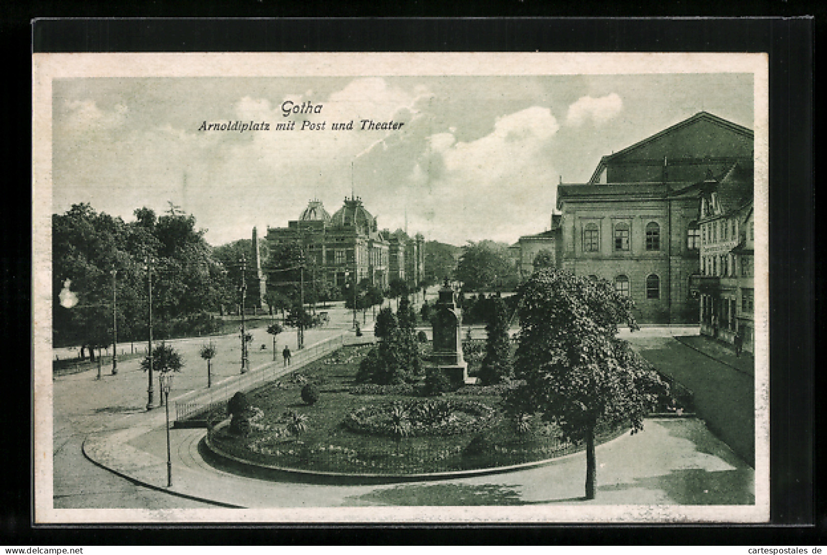 AK Gotha, Arnoldiplatz Mit Post Und Theater  - Théâtre