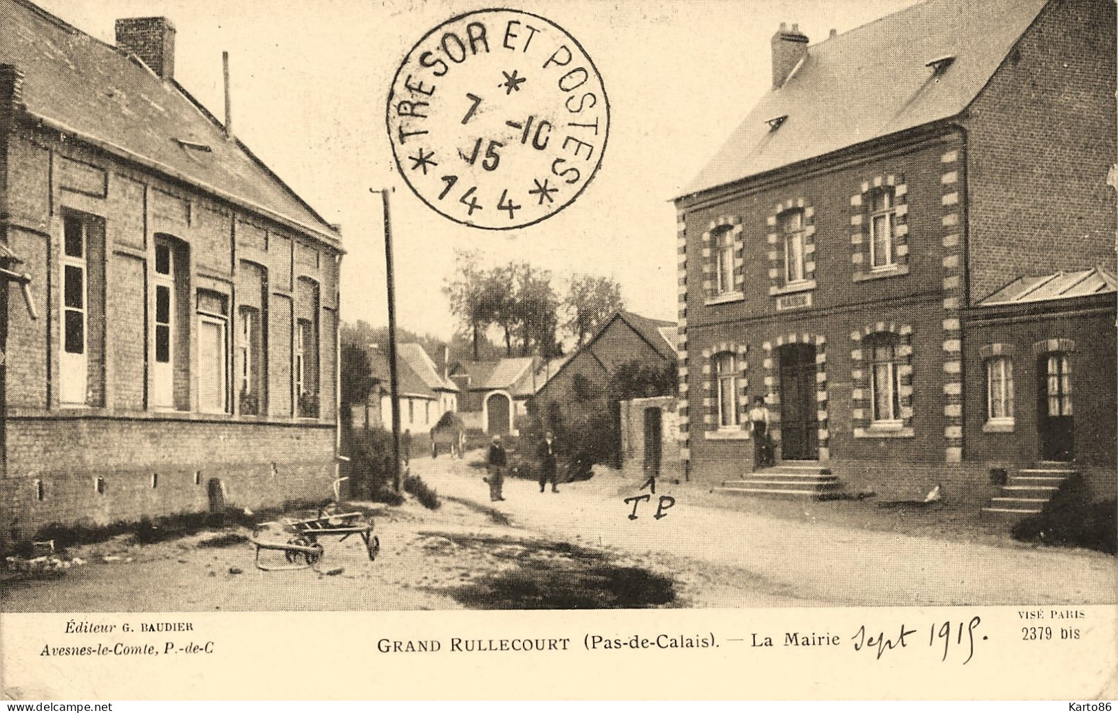 Grand Rullecourt * Rue Du Village Et La Mairie * Villageois - Sonstige & Ohne Zuordnung