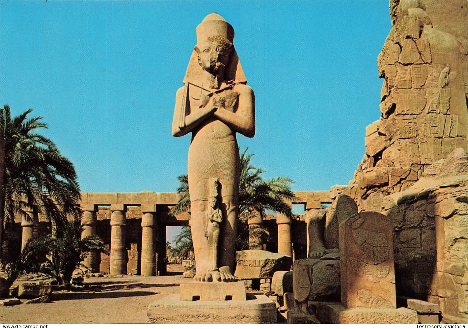 EGYPTE - Karnak - Temple D'Amon-Ra Avec Statue De Taharka - Colorisé - Carte Postale - Other & Unclassified