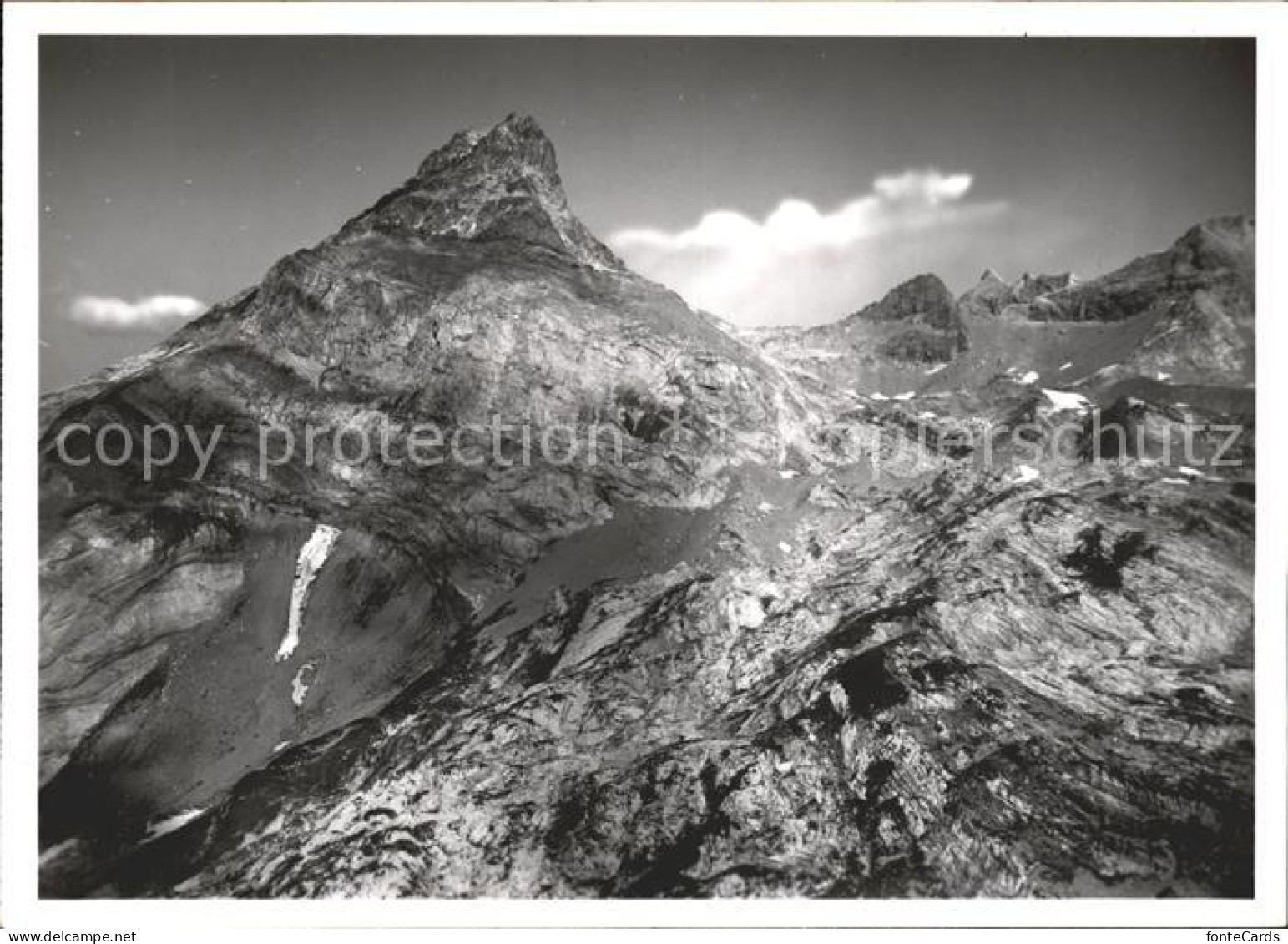 11904297 Bristen Uri Kleine Windgaelle Bristen Maderanertal - Altri & Non Classificati