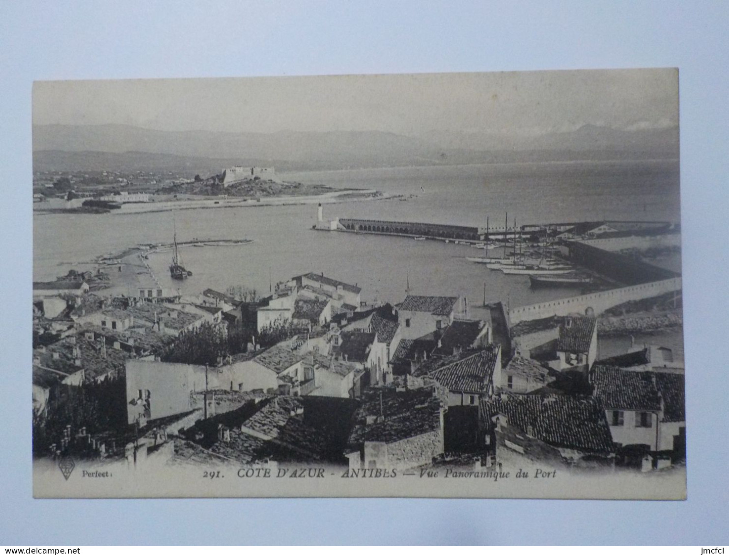 ANTIBES    Vue Panoramique Du Port - Autres & Non Classés