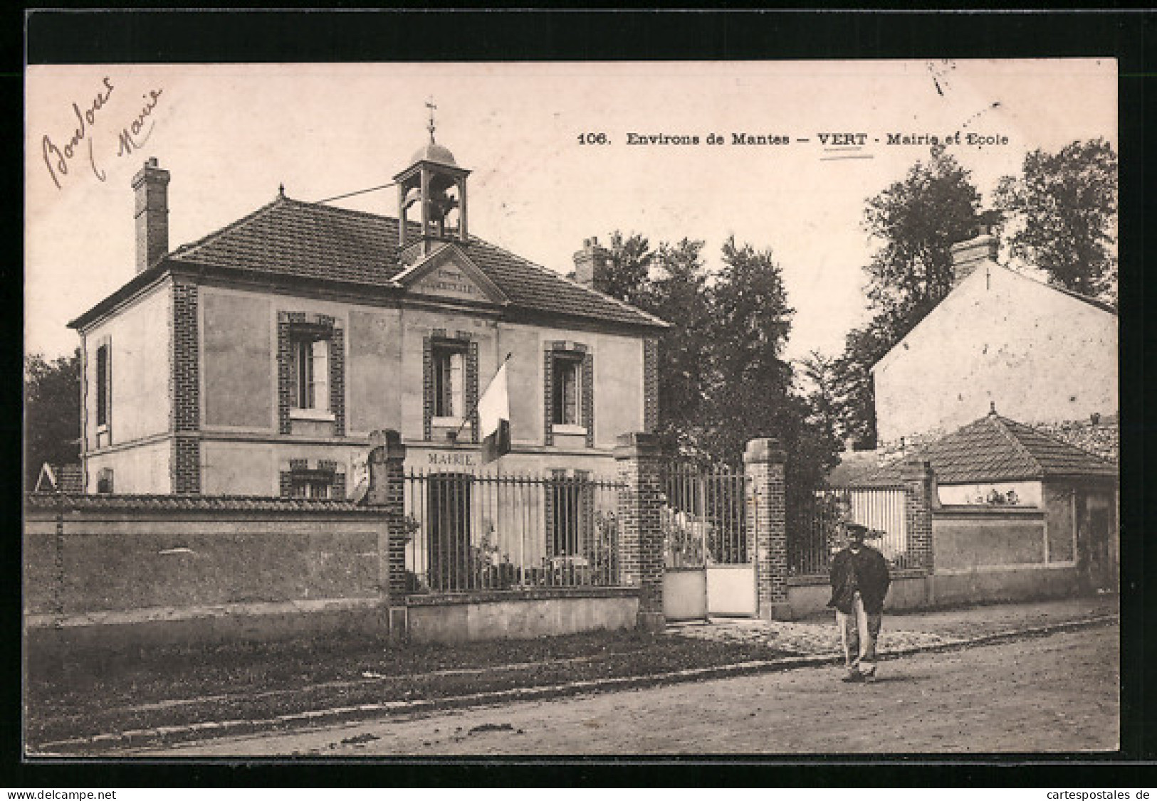 CPA Vert, Mairie Et Ecole, Hôtel De Ville Et Schule  - Andere & Zonder Classificatie