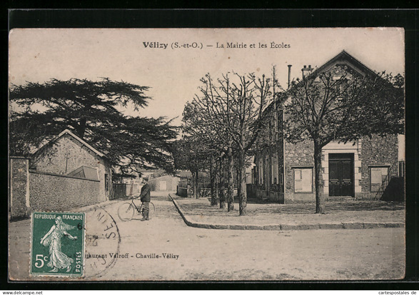 CPA Velizy, La Mairie Et Les Ecoles  - Velizy