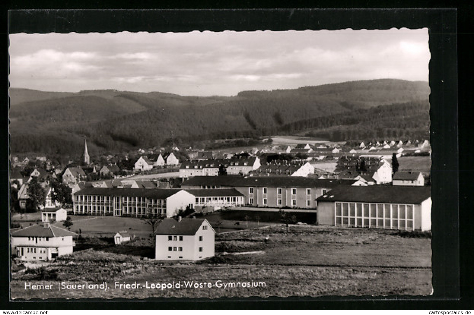 AK Hemer Im Sauerland, Blick Auf Das Friedr.-Leopold-Wöste-Gymnasium  - Hemer