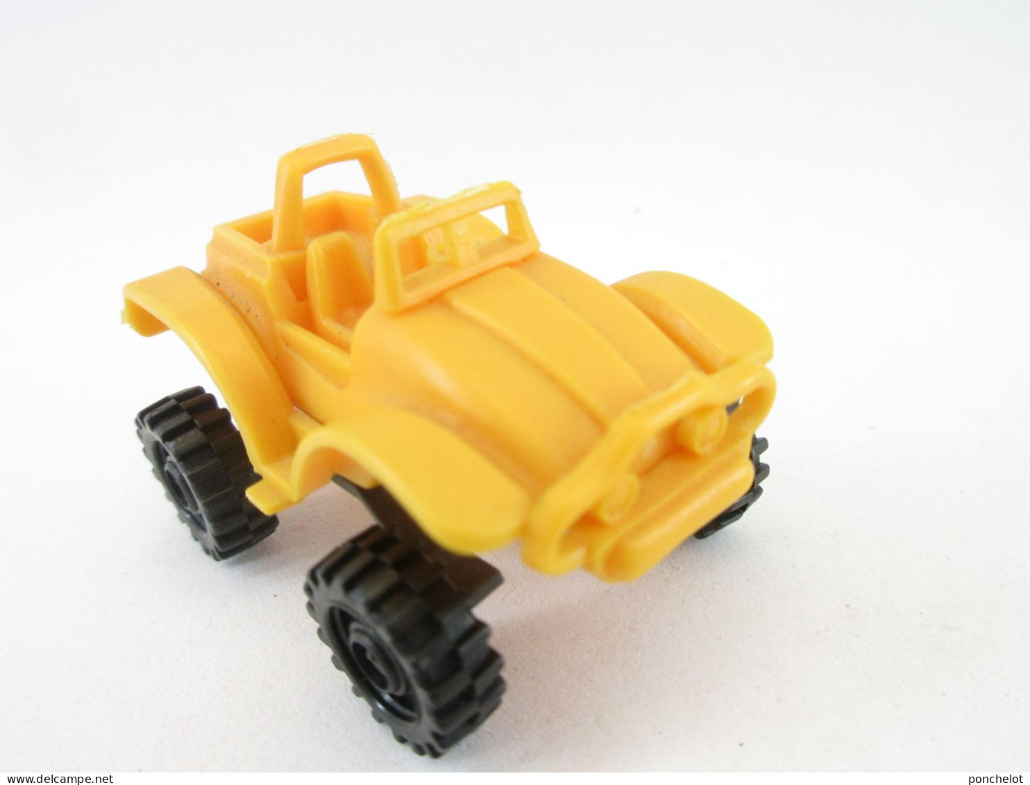 KINDER EU 1988 JEEP MIT FEDERUNG GIODI Jeep Jaune - Montables