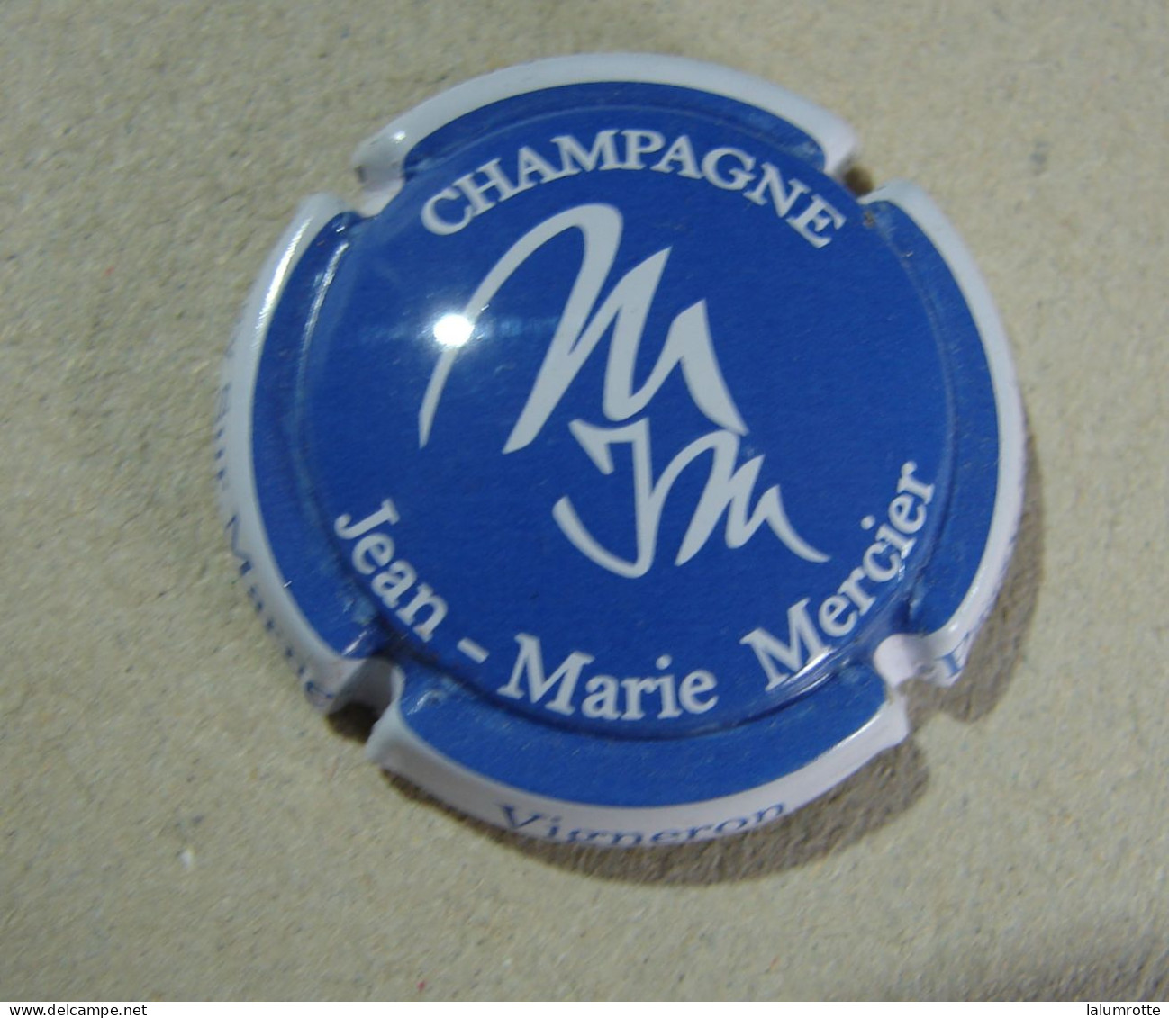 Cap. 58. Champagne Jean-Marie Mercier, Bleu Et Blanc - Mercier