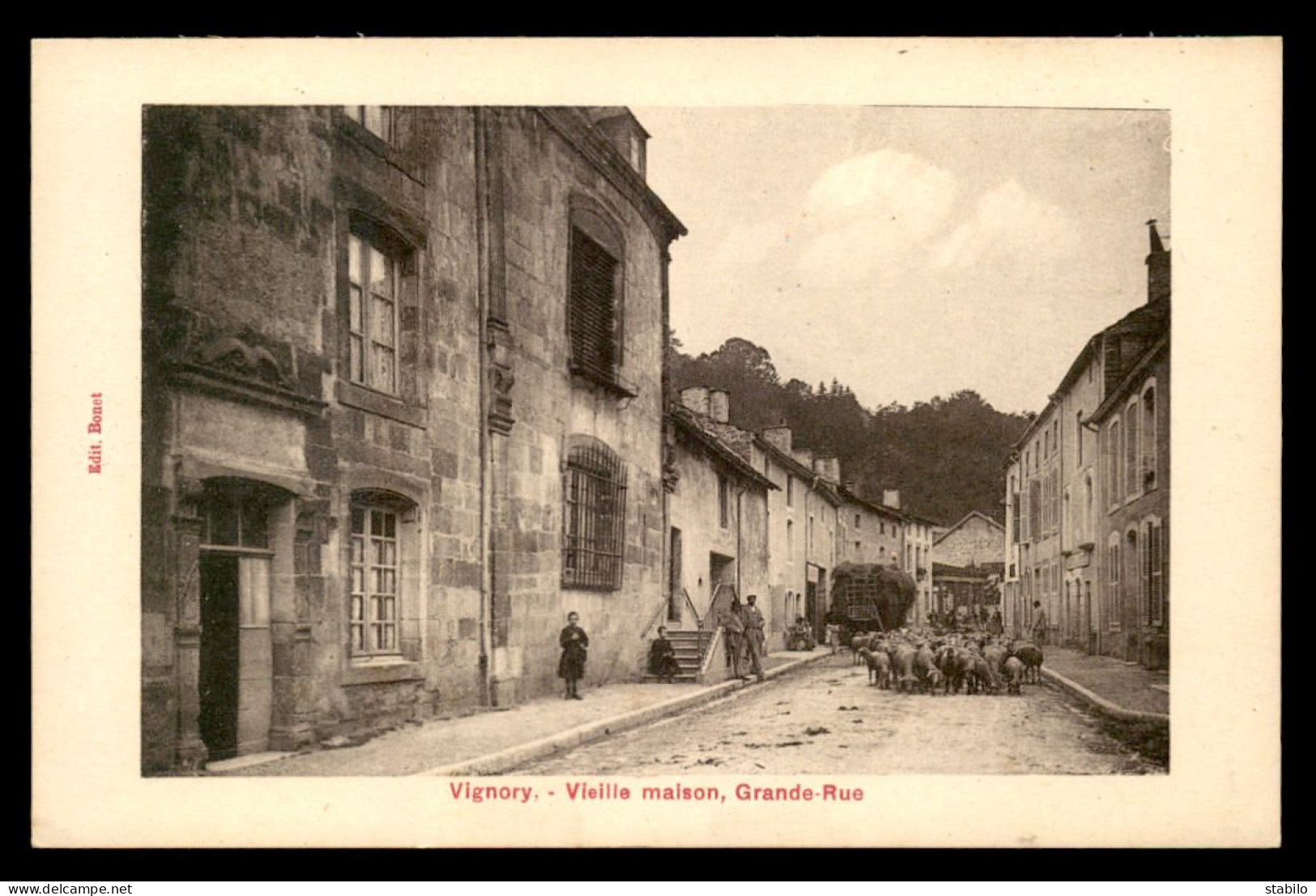 52 - VIGNORY - VIEILLE MAISON GRANDE RUE - TROUPEAU DE MOUTONS - Vignory