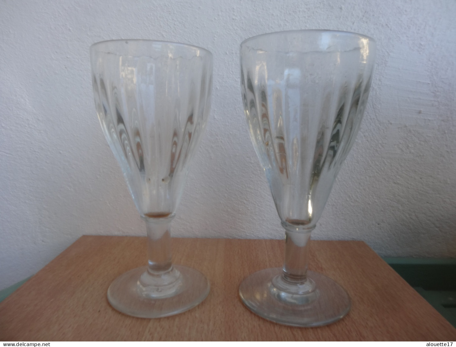 2 ANCIENS VERRES A ABSINTHE - Wanduhren