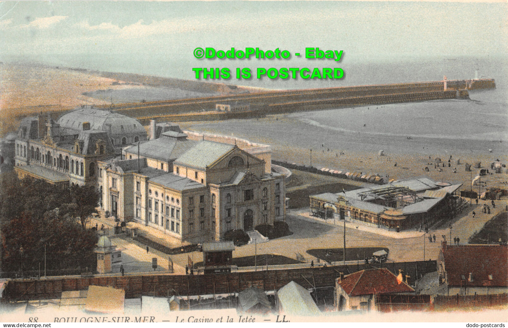 R417594 Boulogne Sur Mer. La Casino Et La Jetee. LL. 88 - Wereld