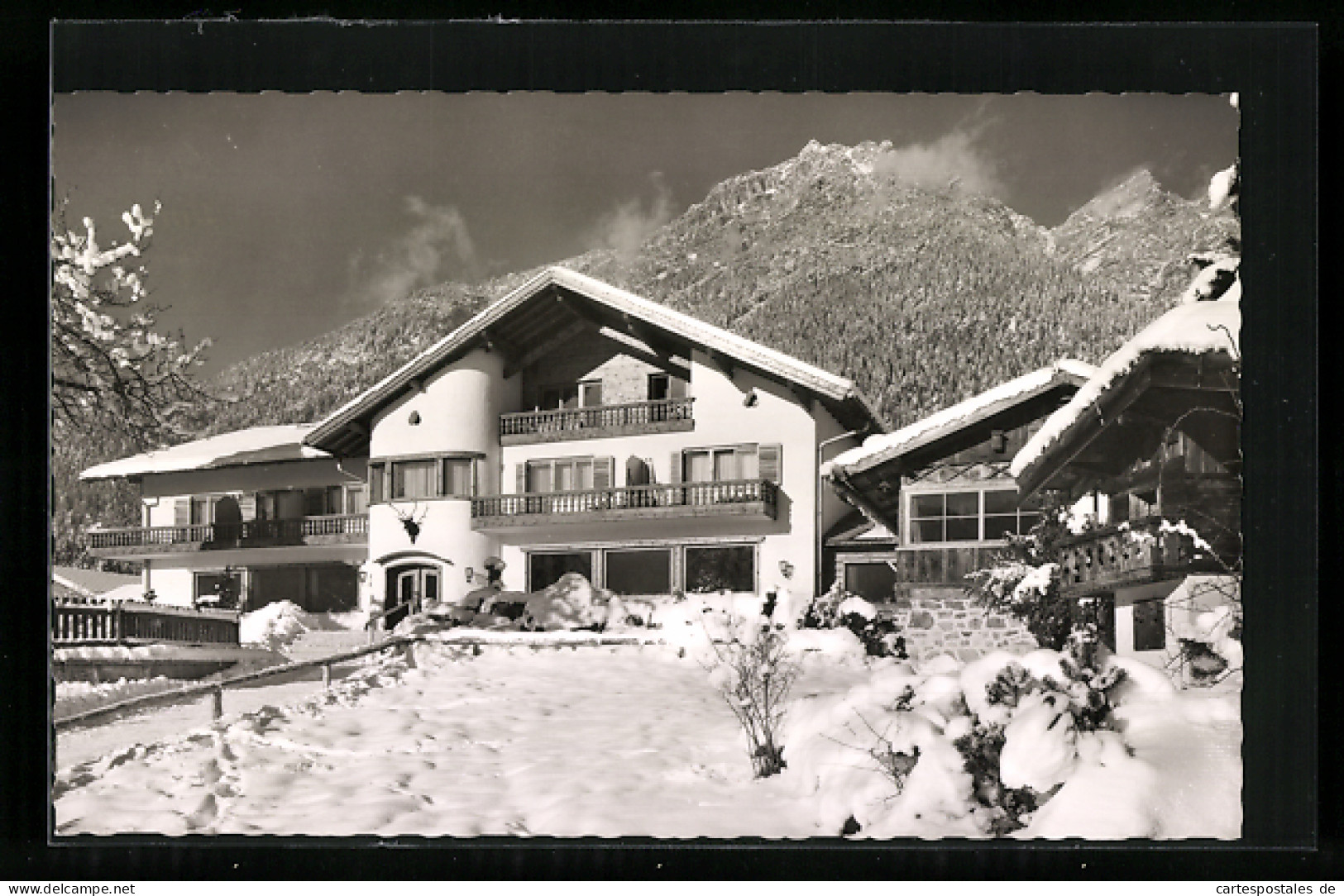 AK Garmisch-Partenkirchen, Berggasthof Almhütte Am Südhang Des Kramers Im Schnee  - Garmisch-Partenkirchen