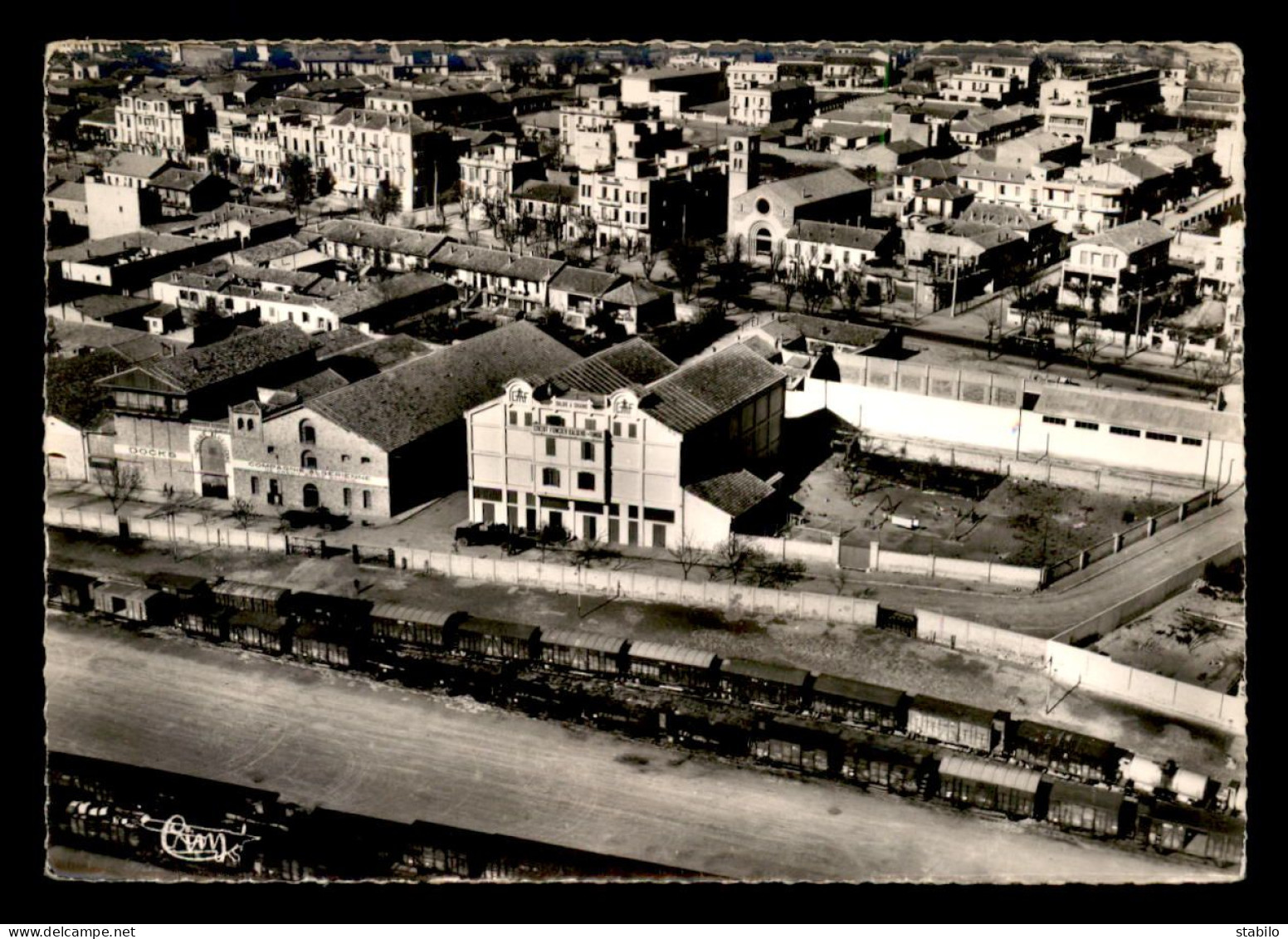 ALGERIE - SETIF - VUE AERIENNE DU FAUBOURG DE LA GARE - Sétif