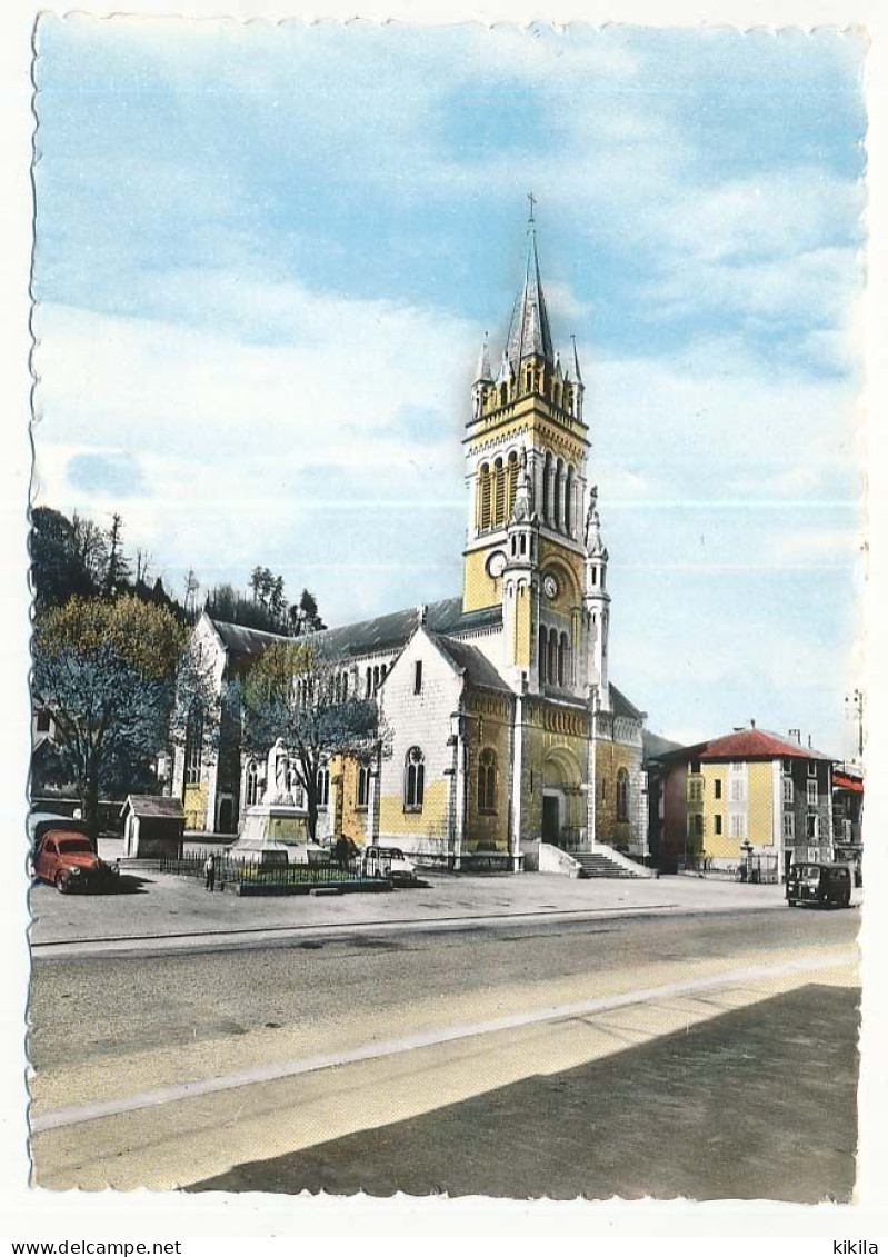 CPSM Dentelée 10.5 X 15 Isère VINAY  L'Eglise  Le Monument Aux Morts - Vinay