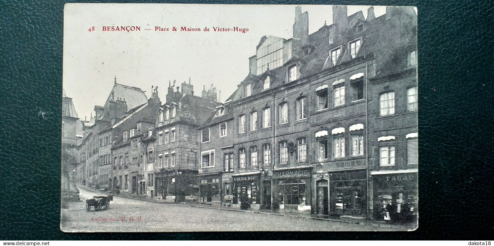 25 , Besançon , La Place Et Ses Commerces En 1905 - Besancon