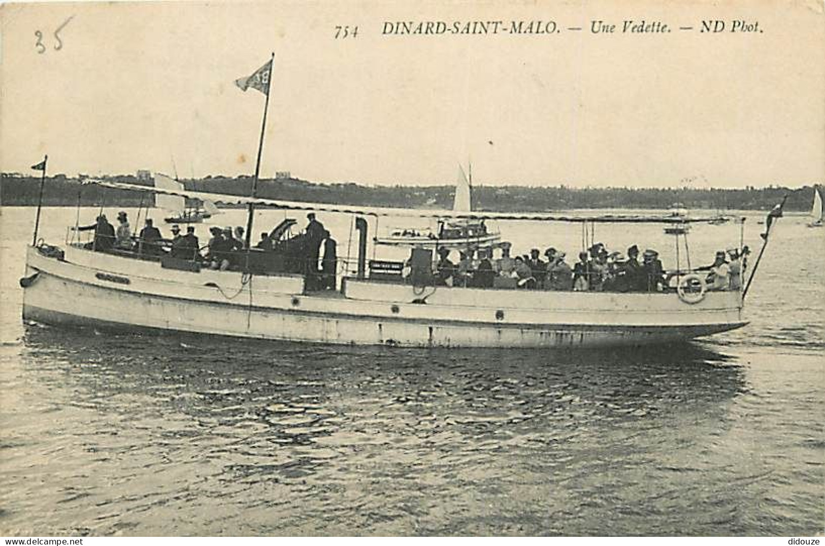 35 - Dinard - Une Vedette - Animée - Bateaux - Oblitération Ronde De 1911 - CPA - Voir Scans Recto-Verso - Dinard