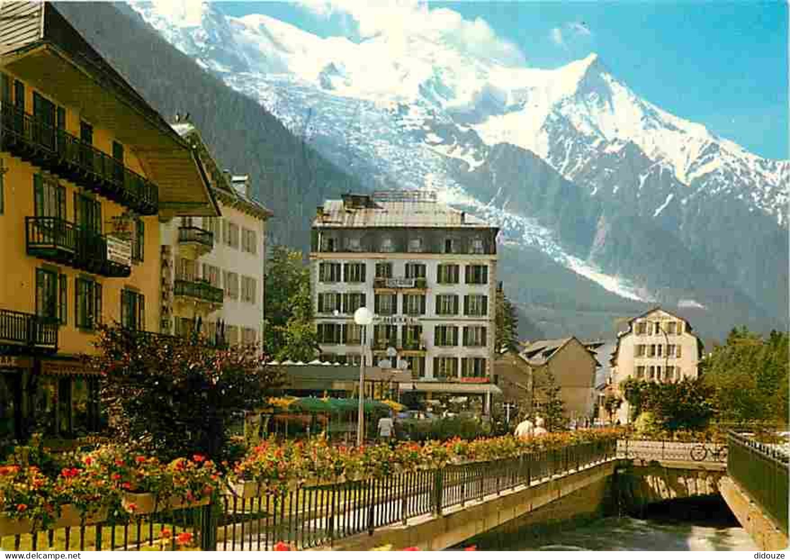 74 - Chamonix - Mont-Blanc - L'Arve Et Le Massif Du Mont-Blanc - Flamme Postale - CPM - Voir Scans Recto-Verso - Chamonix-Mont-Blanc