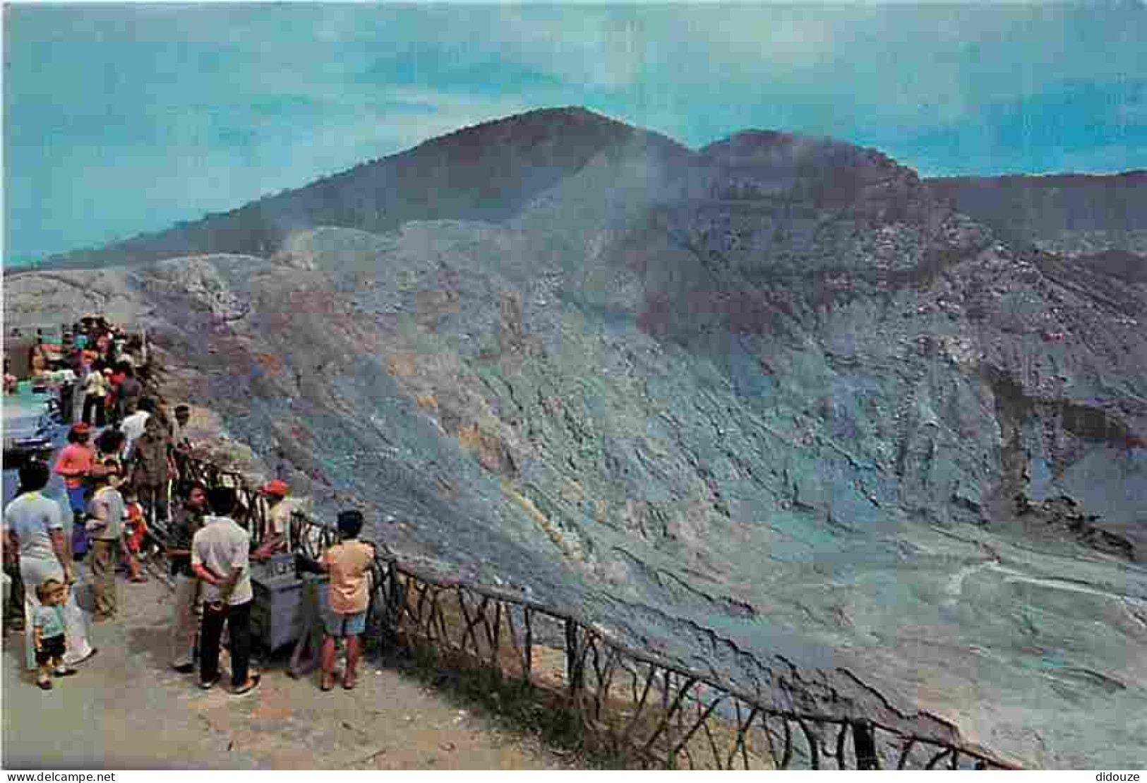 Pérou - Clear View Of Creater Of Tangkuban-Perahu Mountain - CPM - Voir Scans Recto-Verso - Perú