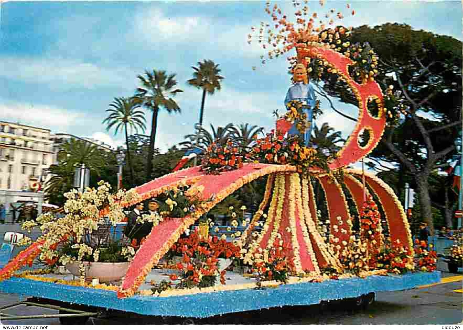 06 - Nice - Carnaval De Nice - Bataille De Fleurs - CPM - Voir Scans Recto-Verso - Carnaval