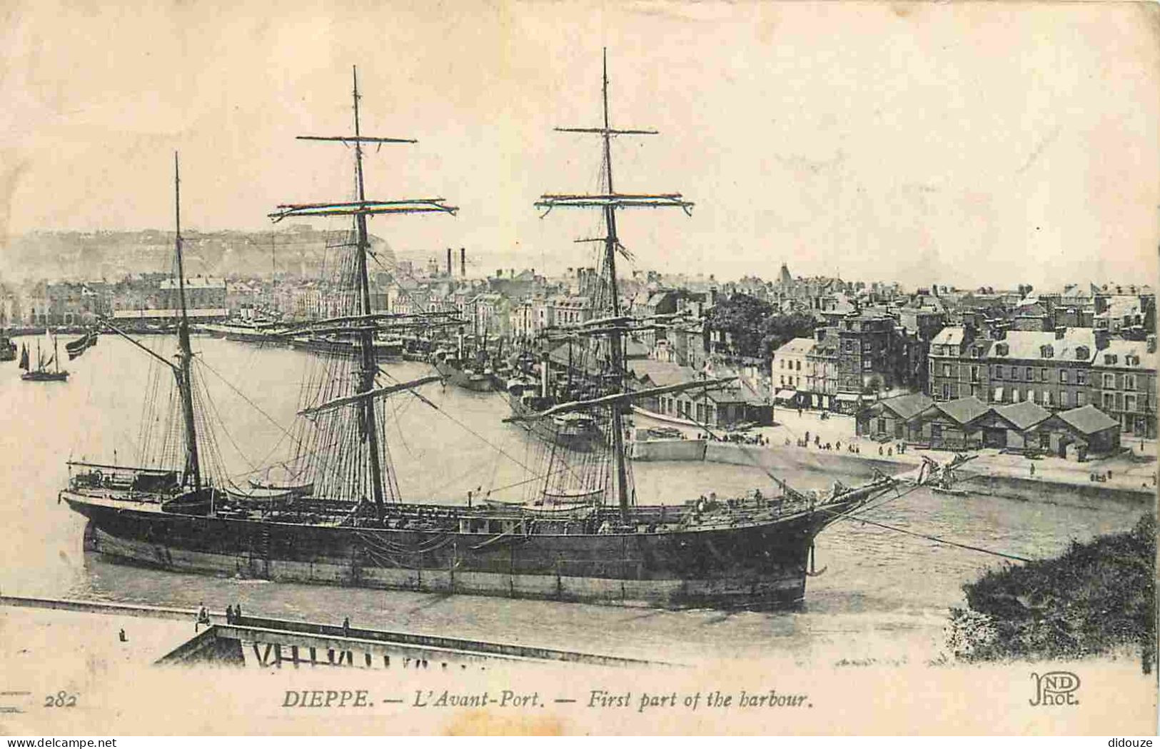 76 - Dieppe - L'Avant Port - Animée - Bateaux - Voilier - CPA - Voir Scans Recto-Verso - Dieppe