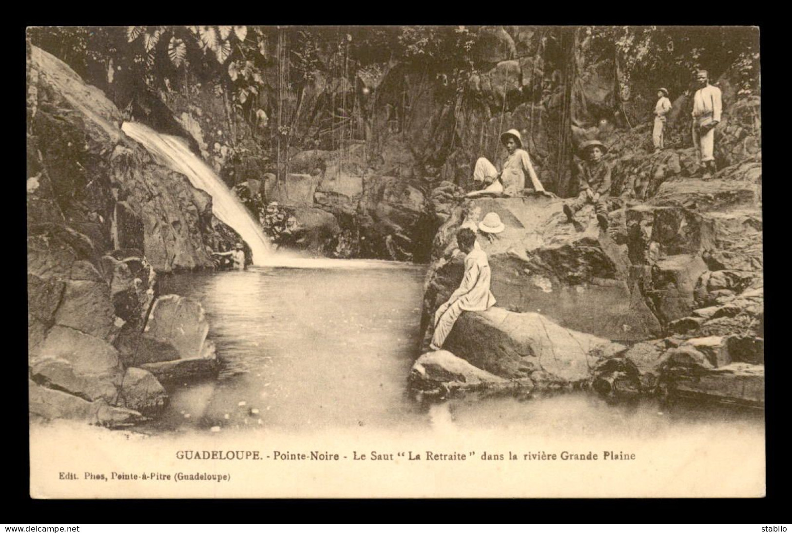 GUADELOUPE - POINTE-NOIRE - LE SAUR LA RETRAITE DANS LA RIVIERE GRANDE PLAINE - Sonstige & Ohne Zuordnung