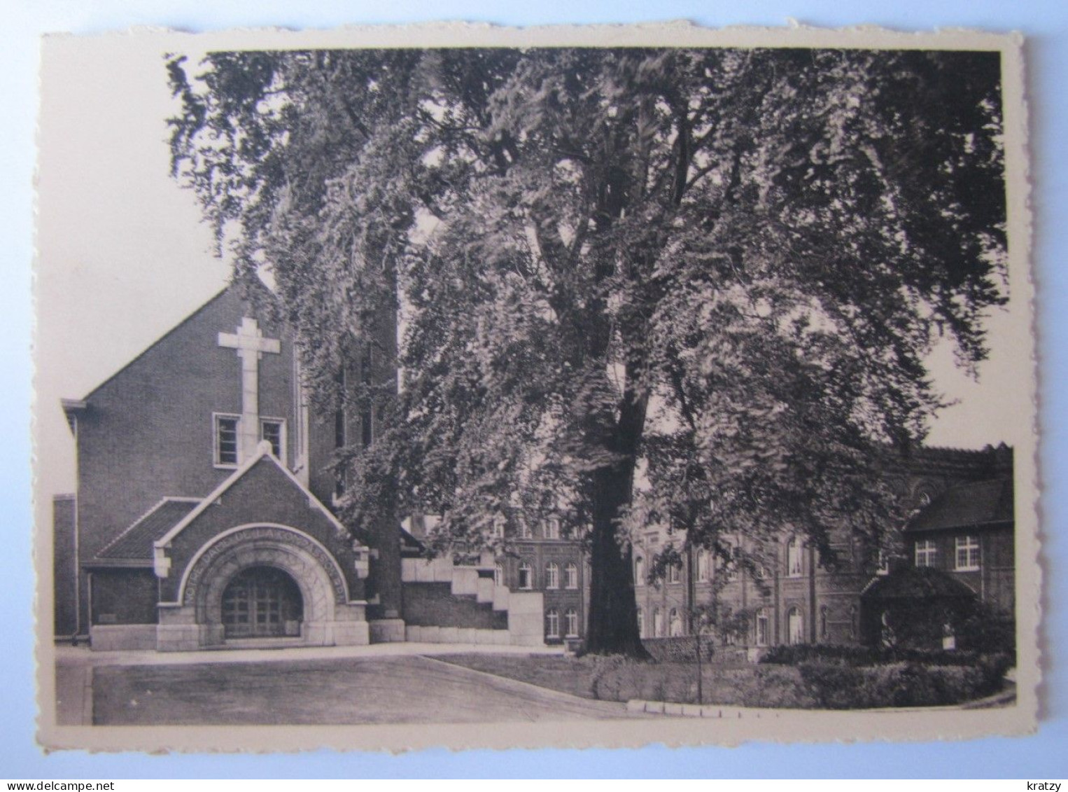 BELGIQUE - HAINAUT - LA LOUVIERE - JOLIMONT - Institut Notre-Dame De La Compassion - La Louviere