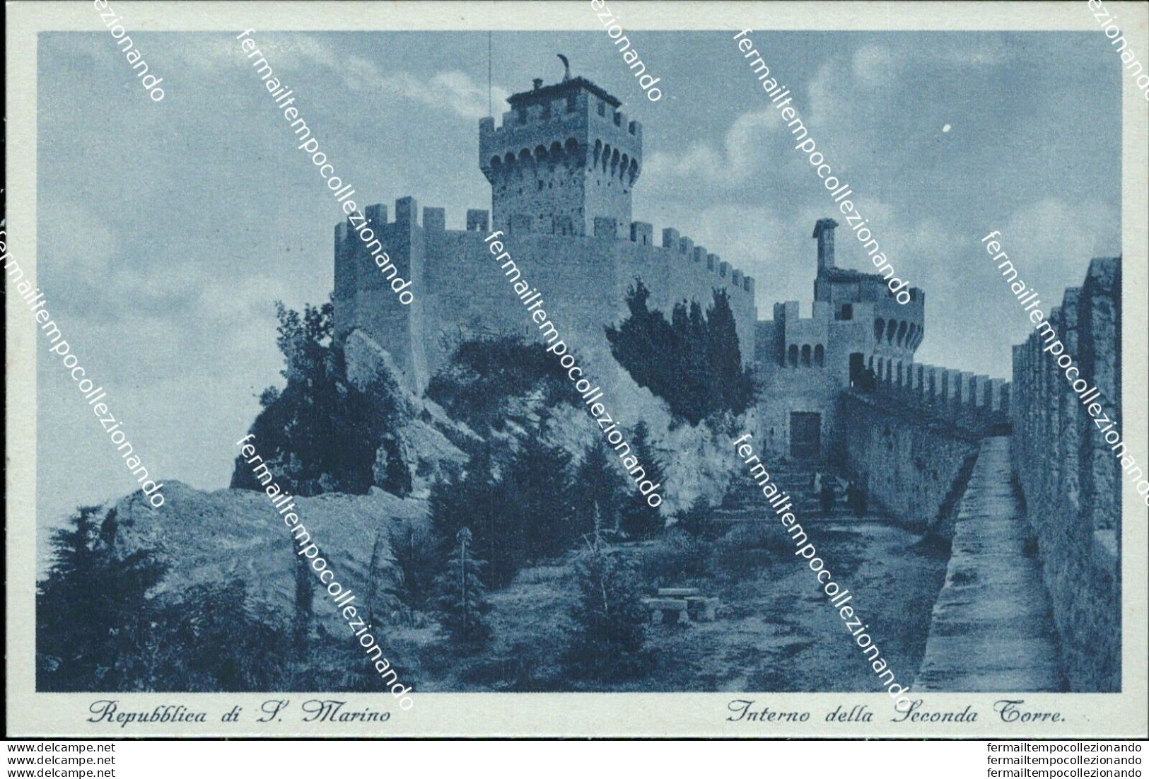 Ba10 Cartolina Repubblica Di San Marino Interno Della Seconda Torre - Saint-Marin