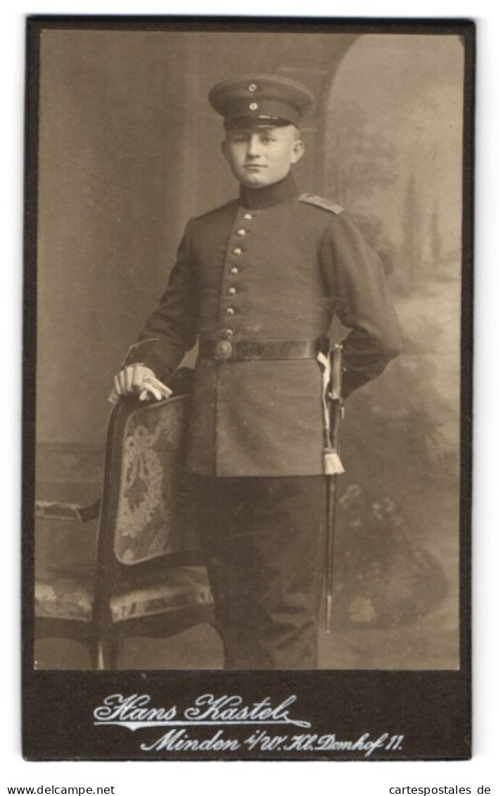 Fotografie Hans Kastel, Minden I. W., Soldat In Uniform Rgt. 15 Mit Bajonett Und Portepee  - Anonieme Personen