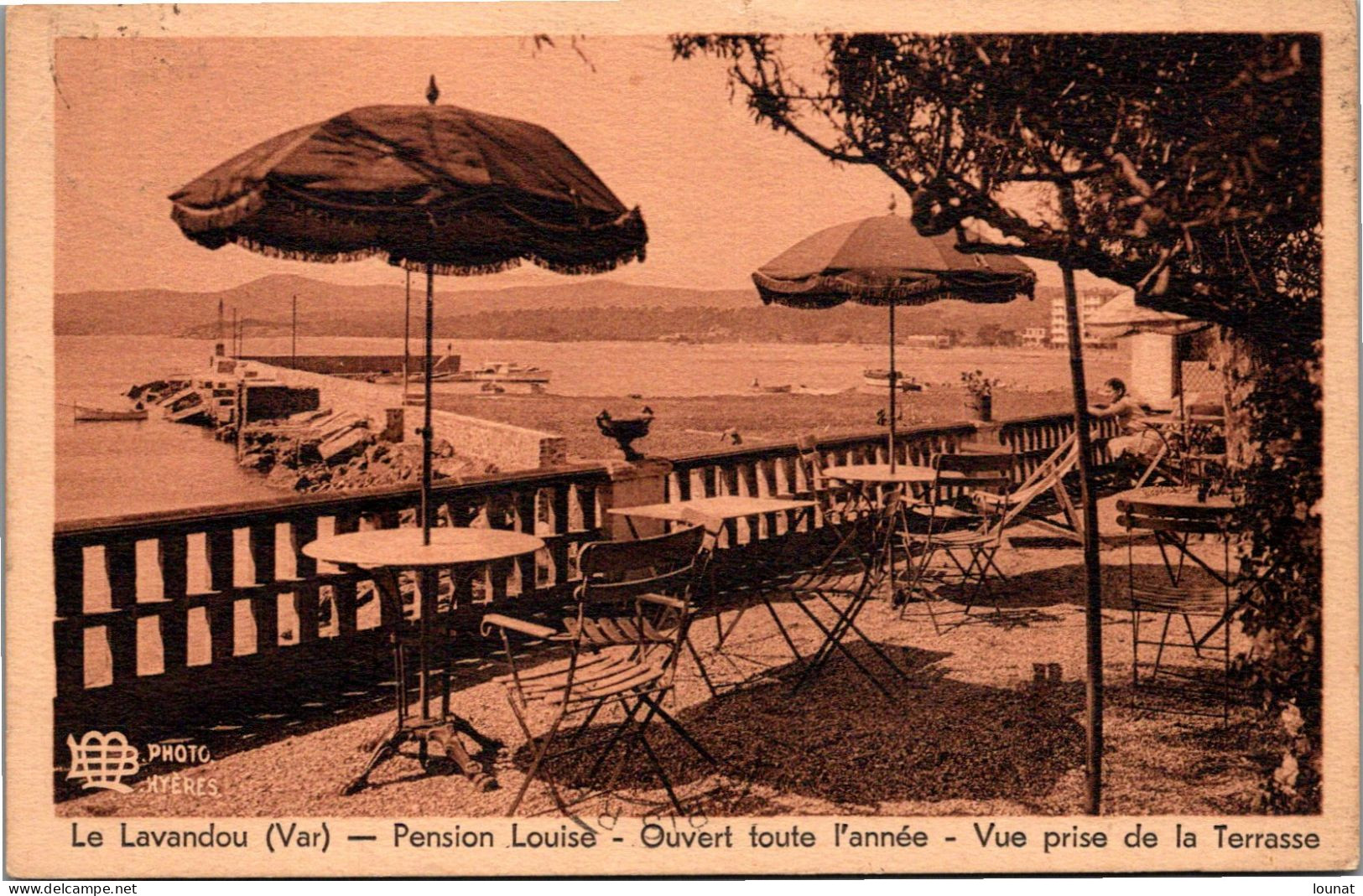 83 LE LAVANDOU - Pension Louise Vue Prise De La Terrasse - Le Lavandou