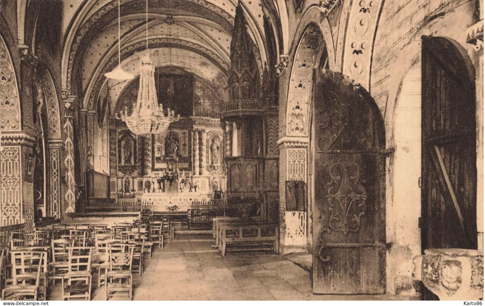 Latour D'auvergne * St Pardoux * Intérieur De L'église - Autres & Non Classés