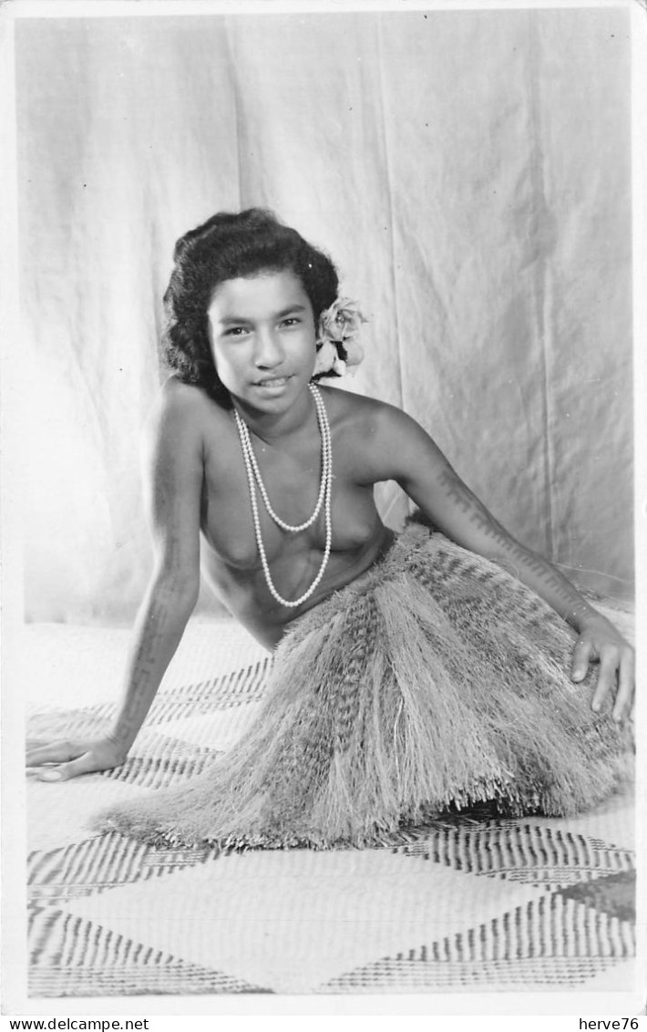 Photographie - Papouasie - Jeune Fille Seins Nus - Nu Ethnique - Oceania